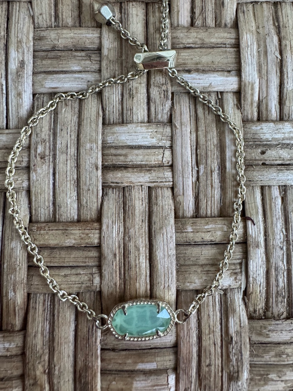 Kendra Scott Elaina Gold & Light Green Glass Bracelet